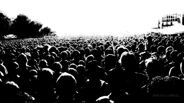 Humilde multitud